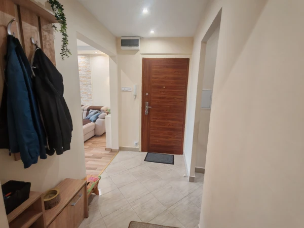 Eladó Lakás Szécsény 52 m2 