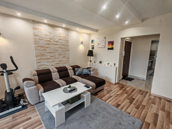 Eladó Lakás Szécsény 52 m2 