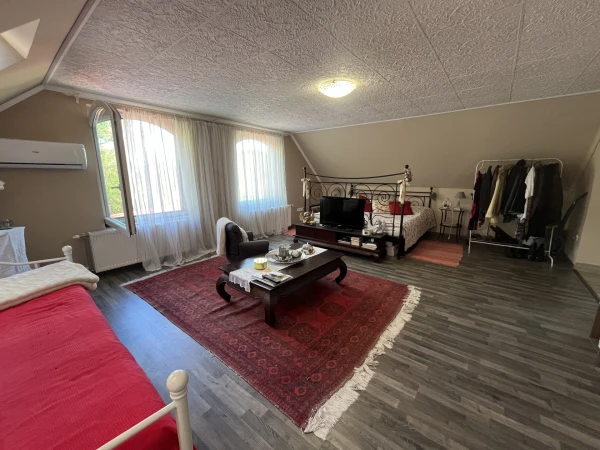 Eladó Ház Solt 254 m2 