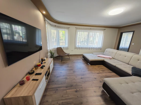 Eladó Ház Jászberény 120 m2 