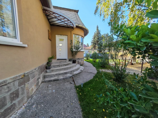 Eladó Ház Jászberény 120 m2 