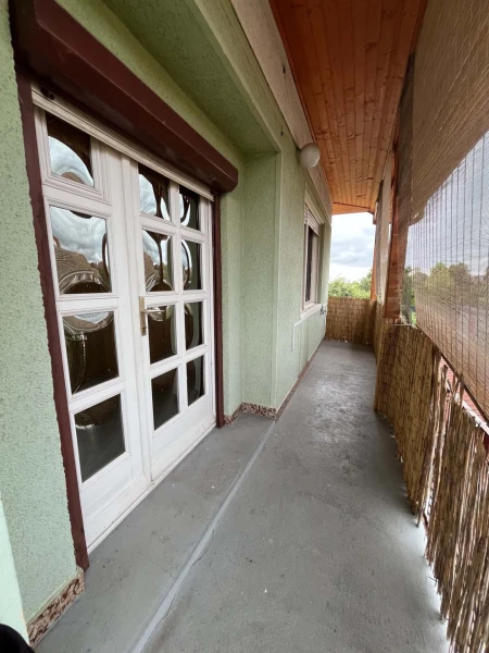 Eladó Ház Dány 180 m2 