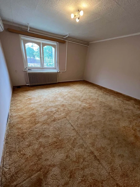 Eladó Ház Dány 180 m2 