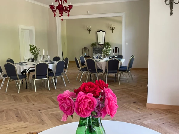 Eladó Ház Polgárdi 500 m2 