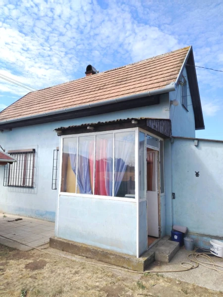Eladó Nyaraló Győr 44 m2 