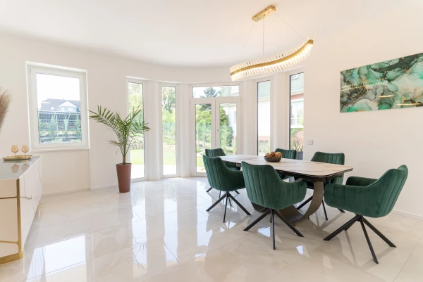 Eladó Ház Budaörs 480 m2 
