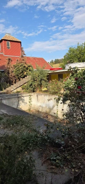 Eladó Ház Szanda 250 m2 