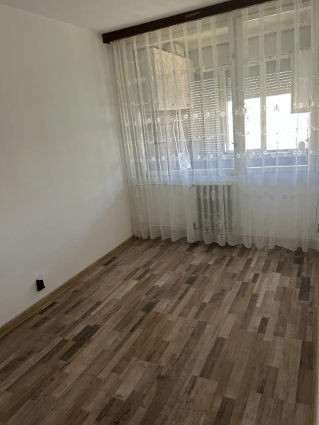 Eladó Lakás Szolnok 49 m2 
