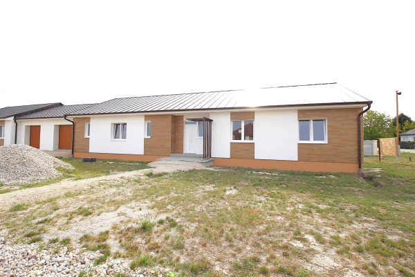 Eladó Ház Dunaszeg 191 m2 