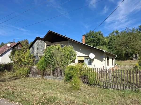 Eladó Ház Etes 190 m2 