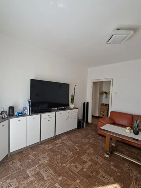 Eladó Lakás Tatabánya 50 m2 