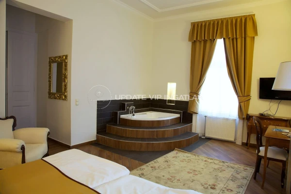 Eladó Ház Siófok 642 m2 