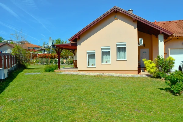 Eladó Ház Tatabánya 104 m2 
